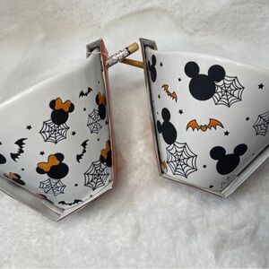 *NEW* Disney Halloween both Mickey and Minnie Mouse Spiderweb Noodle Bowls